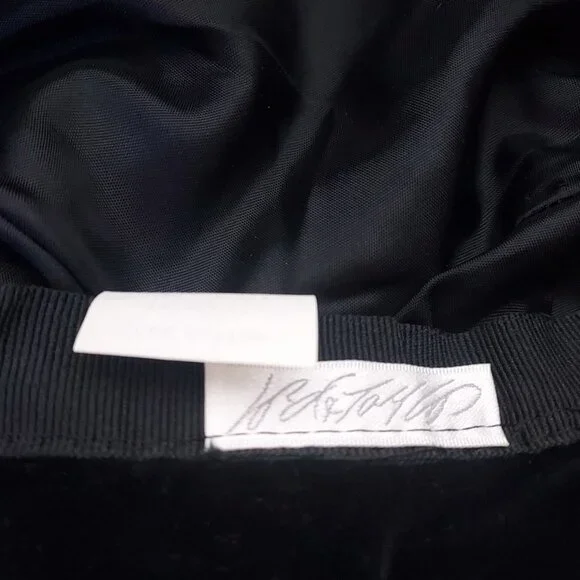 Vintage Lord & Taylor Black Pillbox Bucket Velvet Velour Hat Barret Womens - Picture 6 of 7